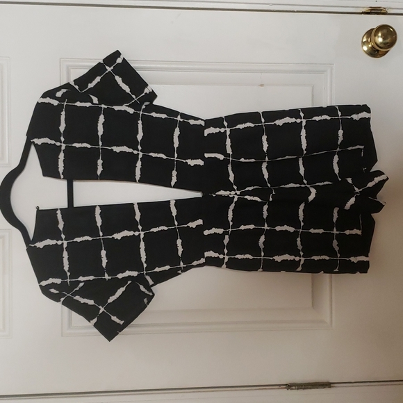 J.O.A. black and white romper - Picture 3 of 4